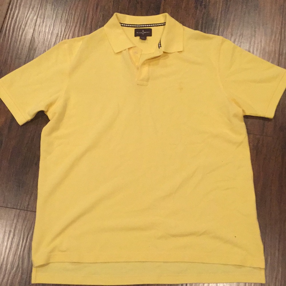 Yellow polo in great condition